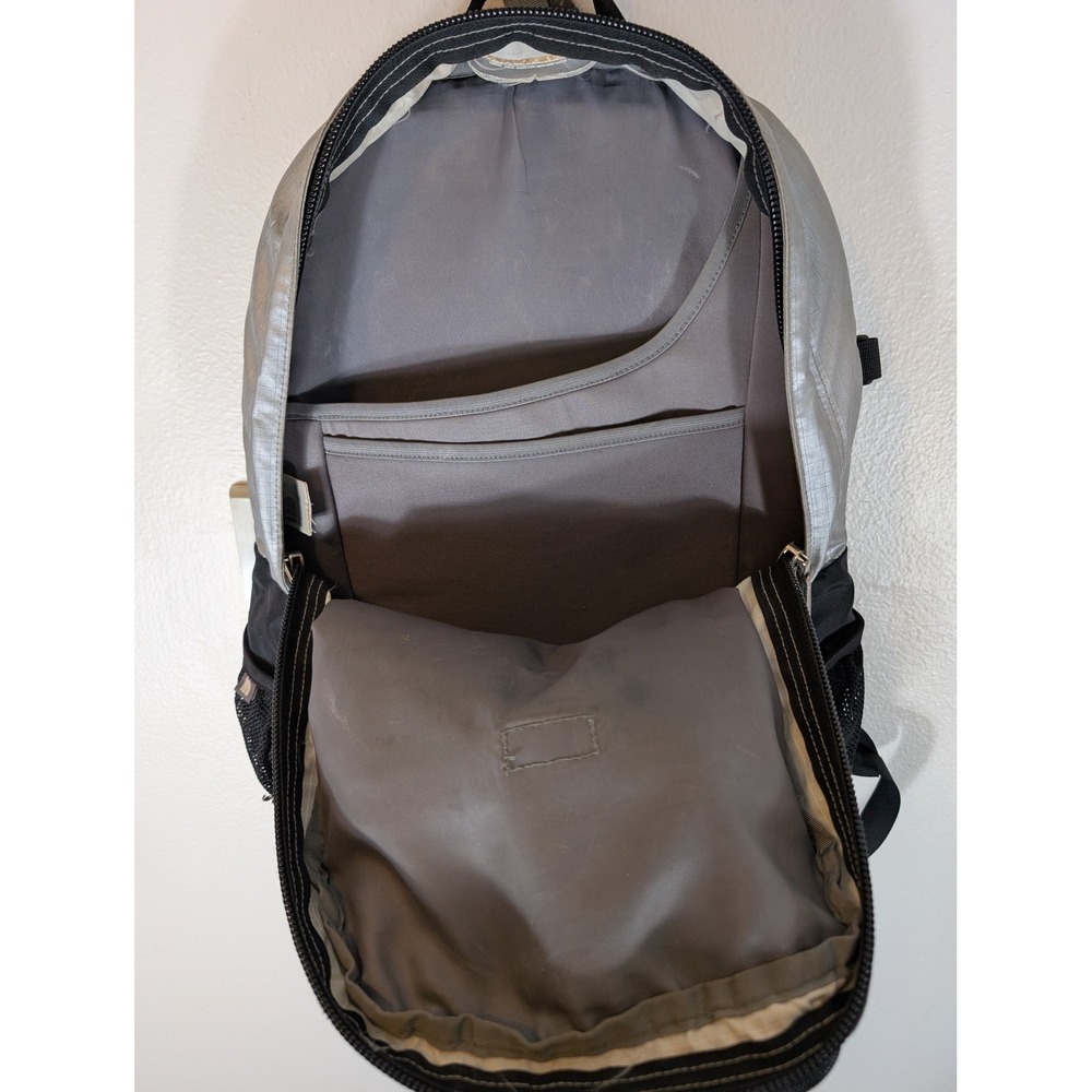 North Face Borealis Backpack Silver Black Ripstop Hiking Daypack Mens LOOK - Picture 9 of 11